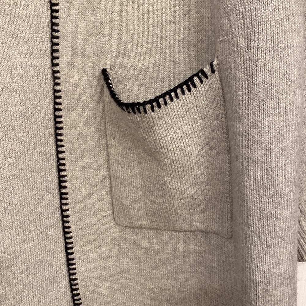Stitch Fix Teeberry & Weave XL Gray Cardigan with Back Accent Stitching - Picture 5 of 7
